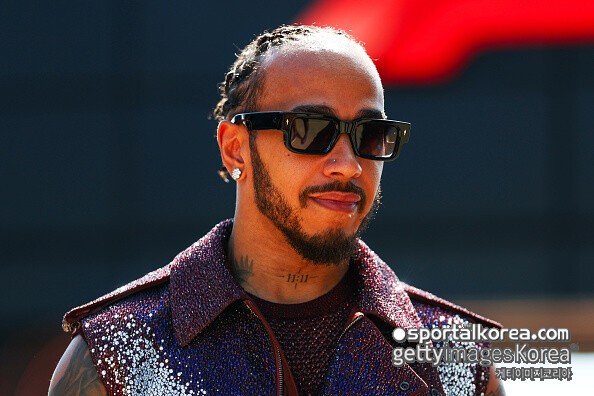 페라리는 해밀턴이 2026년에 페이지를 넘기는 데 도움을 줄 수 있을까요?