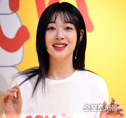 [í¬í ] ì¤ë¦¬, ë­ ë³´ê³ ...ê·¸ë¦¬ ëë¼ìëì?