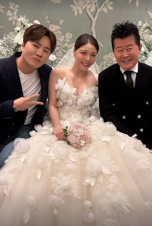 &apos;음주운전 자숙&apos; 이루, 얼굴 살 통통하게 오른 근황 [★SNS]