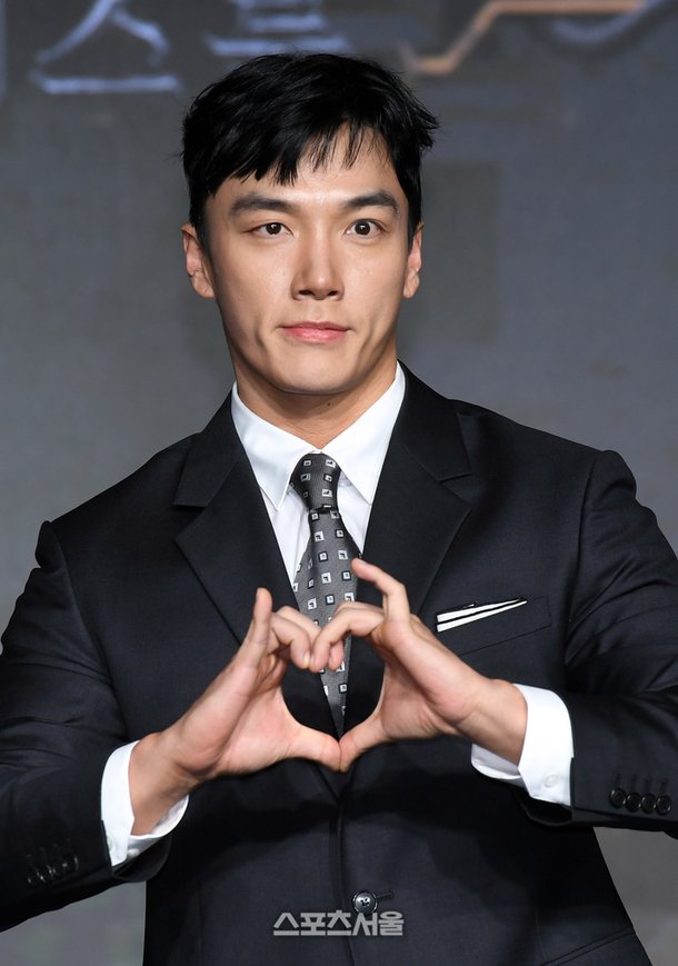 &apos;데블스플랜2&apos; 세븐하이, 알고 보니 부친이 서울시교육감