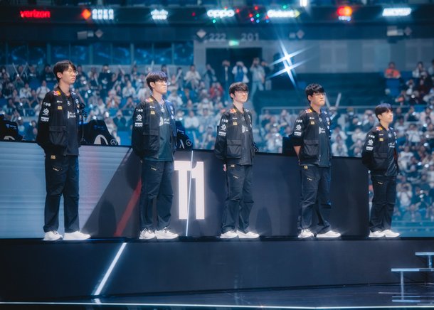 T1 vs TES 롤드컵 4강전 현장 사진