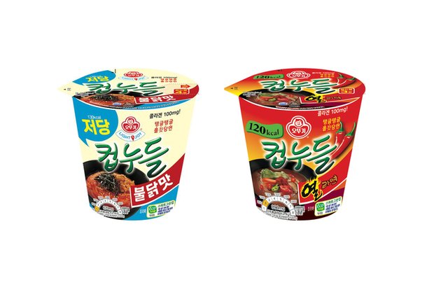 「ダイエット中も辛いものは好き」…オットギ、カップヌードルヨルラーメンとブルダック味を発売：ネイトニュース