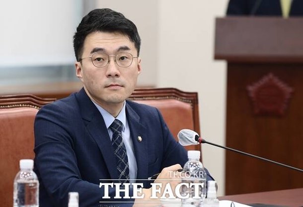 김남국 무소속 의원은 30일 국민권익위원회의 국회의원 가상자산 특별조사 결과, 자신의 총거래액이 1118억 원에 달한 것과 관련해