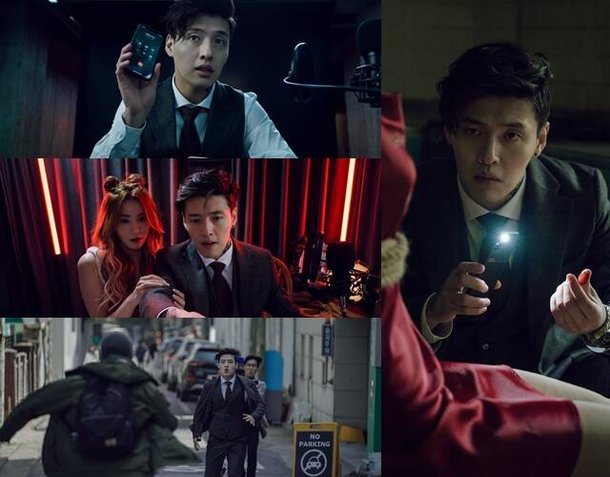 Kang​ Sky in a live broadcast setting