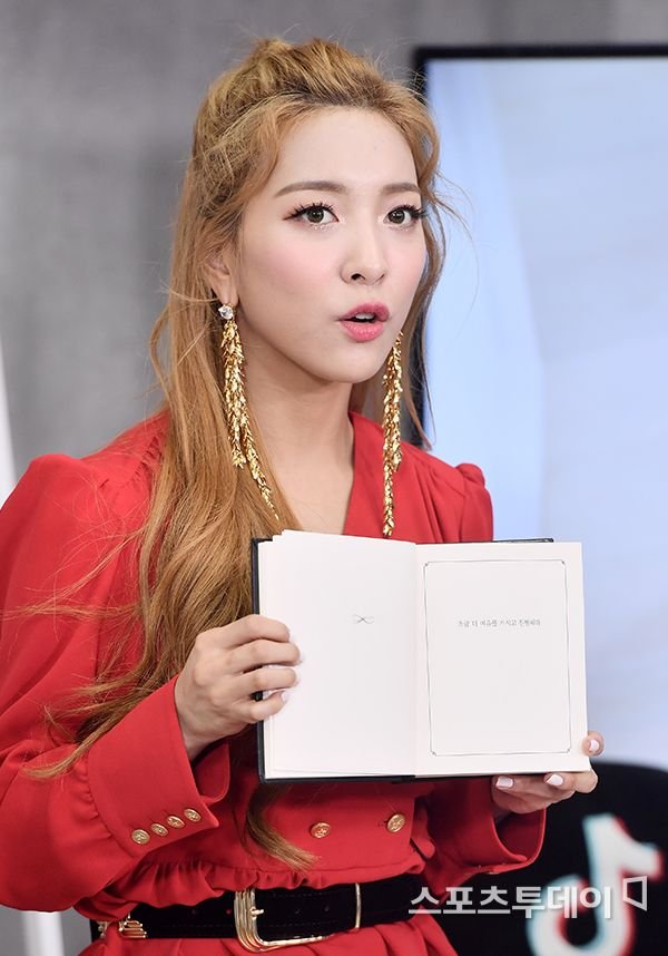 í°ë¸ì´ë°ì¼ë¦¬ í¬í 