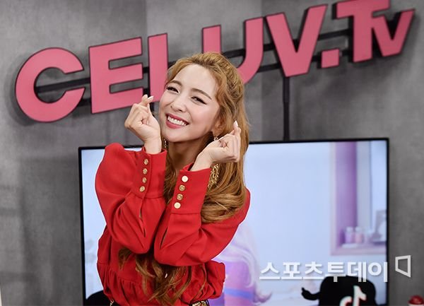 í°ë¸ì´ë°ì¼ë¦¬ í¬í 