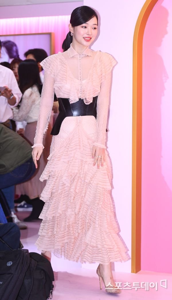 í°ë¸ì´ë°ì¼ë¦¬ í¬í 