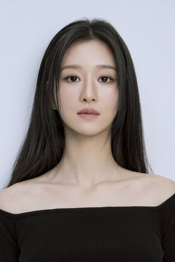 [단독]서예지, 드라마 &apos;인간의 숲&apos; 주연…3년 만 복귀