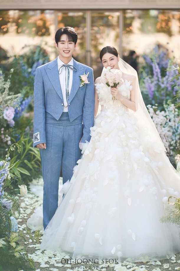 &apos;에일리 남편&apos; 최시훈, 악성 루머에 법적 대응 모욕적 게시물 유포…작성자 특정 중[공식]