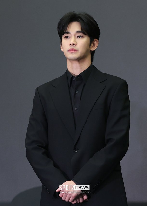 김수현 측 가세연 조작 증거 국과수서 밝혀질 것…자택 가압류도 정리될 것