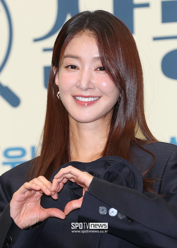 [포토S] 이시영, 달라진 분위기