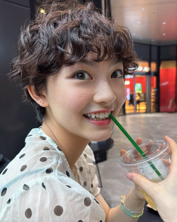 "예쁘고 귀여운 줄만 알았는데…" 준우승했는데 반응은 뜨겁다, 일본이 발견한 20살 요정 → 실력까지 터졌다