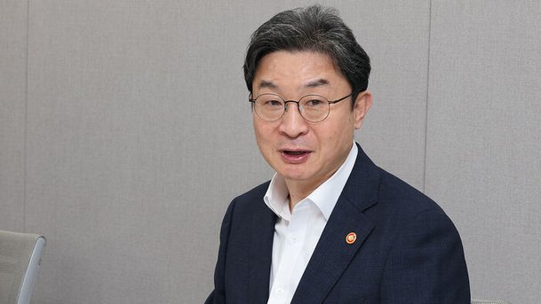 이억원 "핀테크 산업, 인공지능 시대 전환의 핵심 동력으로"