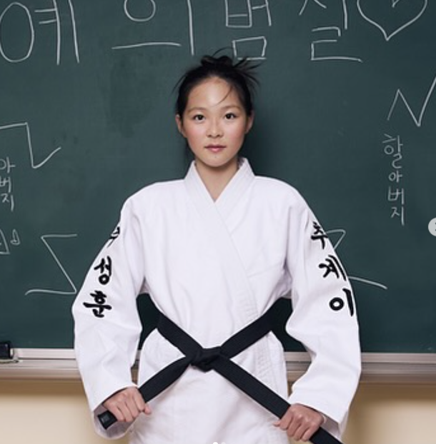 벌써 이렇게 컸다고? 추성훈, 딸 사랑이 &apos;폭풍성장&apos; 근황 공개[스타★샷]