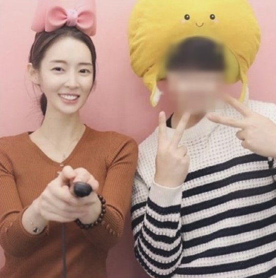 [단독]&apos;3700만원 팬 사기&apos; 티아라 아름 항소심 6월 25일 첫 공판