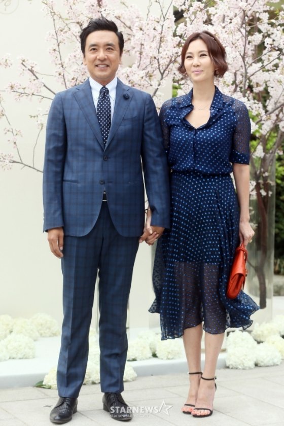 할 얘기 없다 예능 거절하더니…&apos;김승우♥&apos; 김남주, 집까지 공개한 &apos;안목의 여왕&apos; [일문일답]