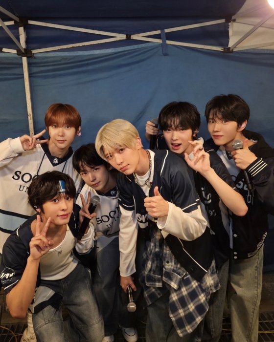 NCT WISH, 대학 축제 찢은 청량 에너지…'원톱 대세' 증명 : 네이트 연예