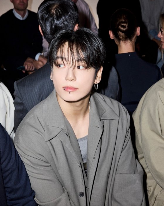 방탄소년단 정국, 캘빈클라인 남신강림 : 네이트 연예