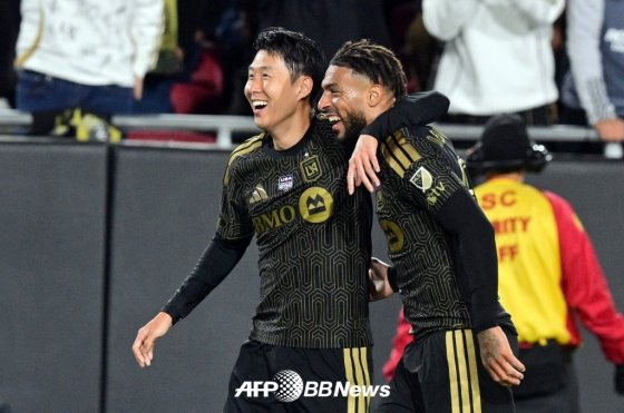 LAFC 대 올랜도 시티 SC 경기 관련 이미지