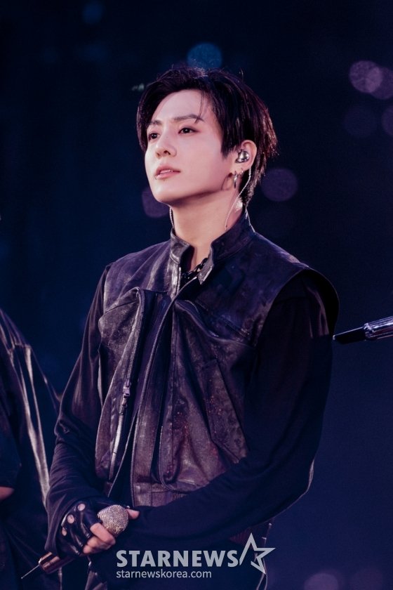 정국 SNS 프사 변경에 넷플릭스 브라질도 냉큼~ : 네이트 연예