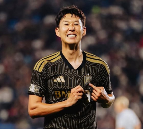 Son Heung-min celebrando un gol. /Foto=Captura SNS oficial de LAFC