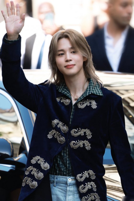 지민