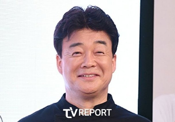 백종원 &apos;빽다방&apos; 곰팡이 논란…더본코리아, 결국 전량 회수 검토