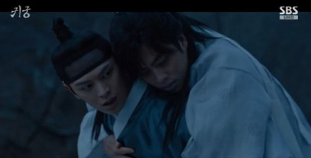 육성재, 팔척귀에 동생 비비 잃고 오열 팔척귀 뒷배는 손병호 (&apos;귀궁&apos;)[종합]