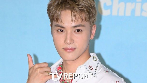 &apos;AV 여배우 성관계&apos; 주학년, 해외 브로커 통했나…연예인들 조직적 가담 주장