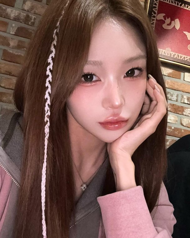 청순 속 기품, 무결점 윤기…최준희, 압도적 시선 속→수술 앞둔 근황