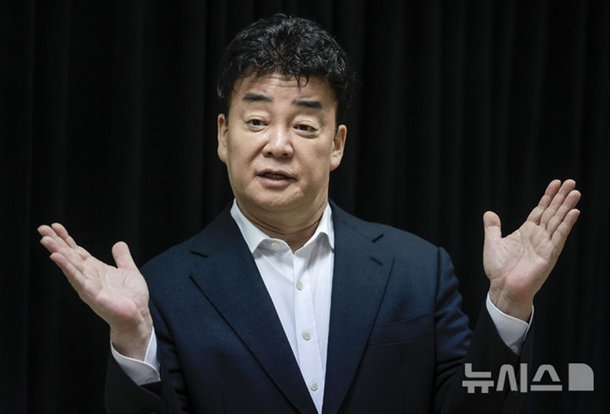 백종원 더본코리아, 예산군 협의 없이 예산 뺀 상표권 등록 시도?…합의 한 바 無 [TOP이슈]