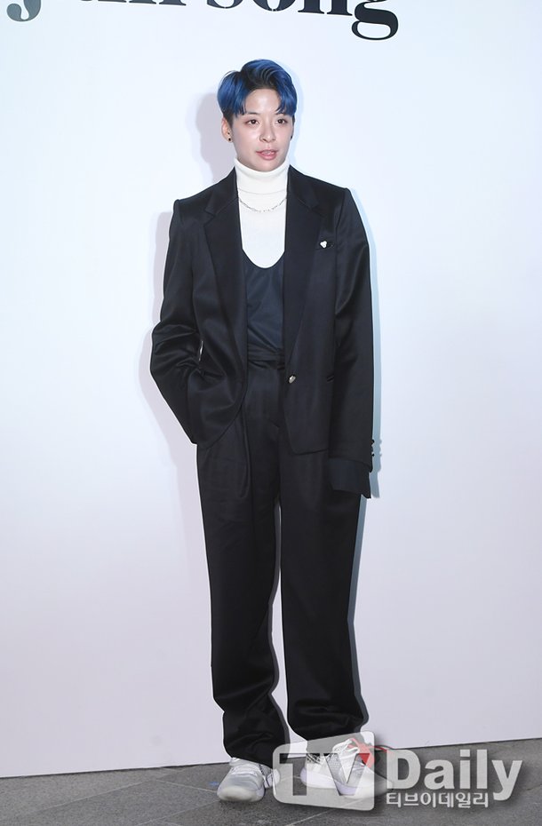 í°ë¸ì´ë°ì¼ë¦¬ í¬í 