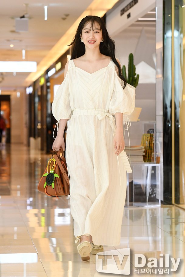 í°ë¸ì´ë°ì¼ë¦¬ í¬í 