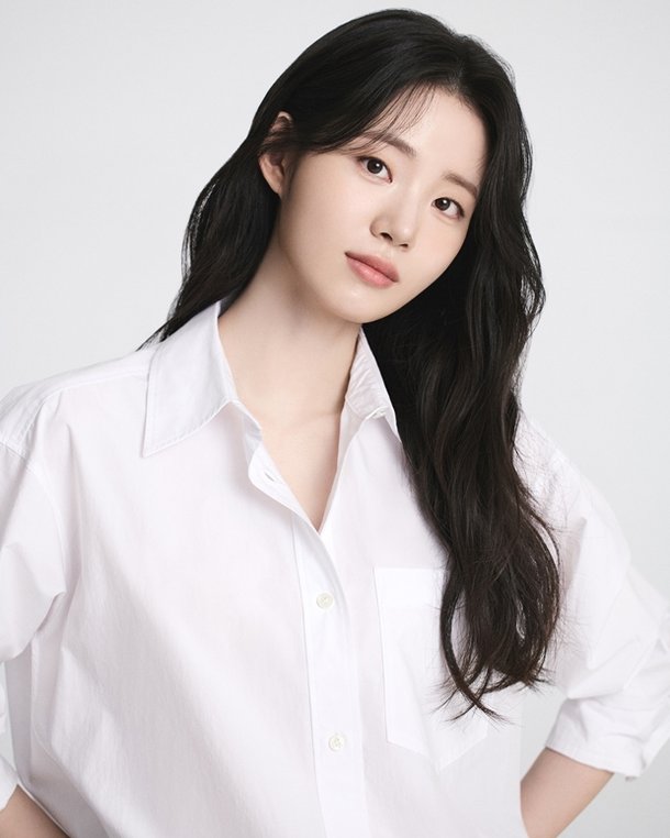&apos;언슬전&apos; 신시아 할아버지가 내과 의사, 도움 많이 받았죠 [인터뷰 맛보기]
