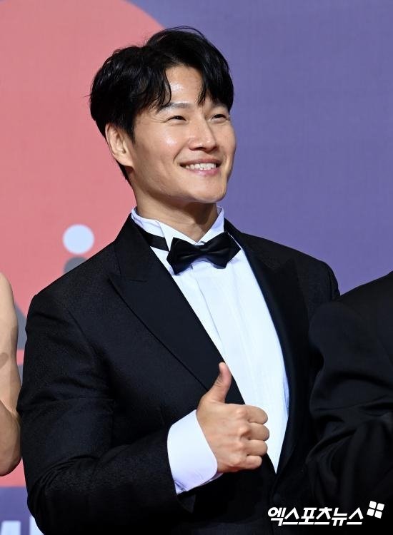 '48세' 김종국, 할아버지 됐다 '깜짝 소식'…조카 소야도 축하 [엑's 이슈] : 네이트 연예 - 네이트 뉴스