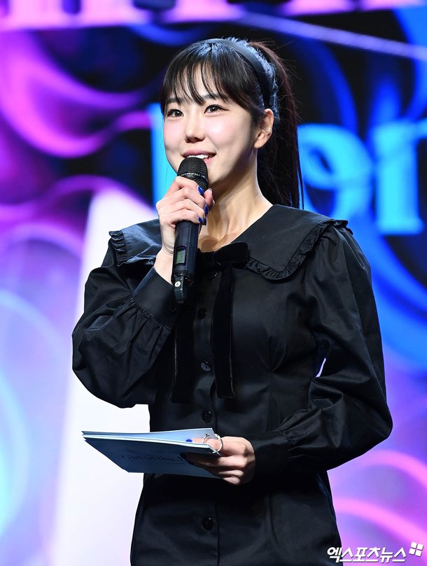 'Kim Ga-young, accused of bullying Oh Yo-an, resigns from 'Good Morning FM''