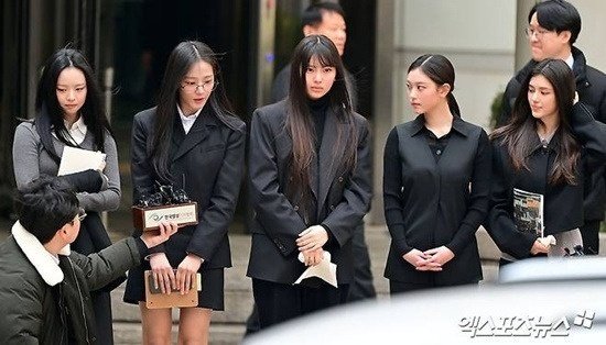 &quot;민희진 없는 뉴진스=불가능?…공연 잘해놓고 모순적&quot; [엑's 현장]
