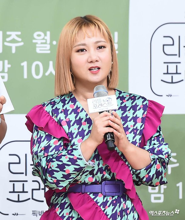 박나래, 전현무·보아 사과 각각 받았다…&apos;55억 家&apos; 도둑 금품 수천만원 피해·라디오 불참까지 [엑&apos;s 이슈]