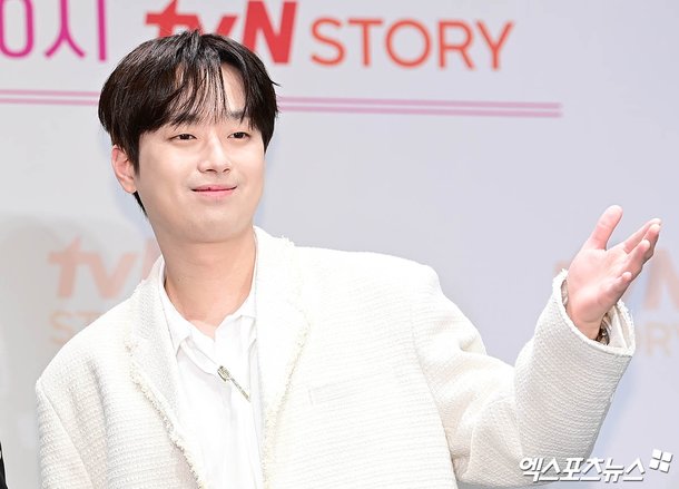 데이트폭력 피해자 구한 연예인…&apos;찬또배기&apos; 이찬원이었다 (편스토랑)[전일야화]