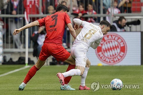 Kim Min-jae's Historic 45-Minute Performance: Bayern Munich vs Mainz Bayern Munich scoring a goal