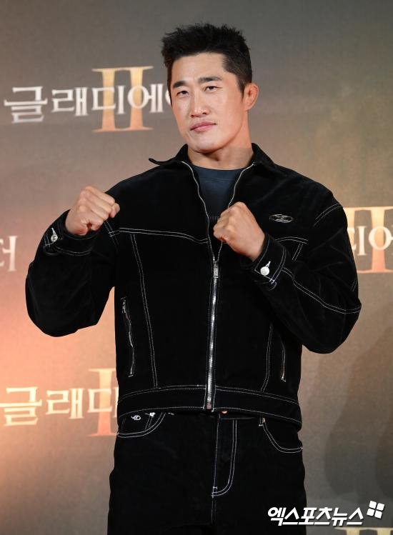 김동현, 시비 건 50명에게 스파링 제안 압구정 체육관으로 오라고…충격적 결과 (핑계고)