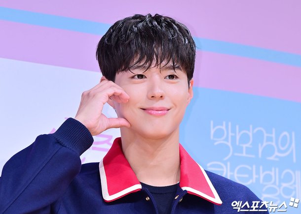 박보검, &apos;폭싹&apos; 대박나니 인생이 즐거워…행복 성층권 뚫기 직전 (핑계고)