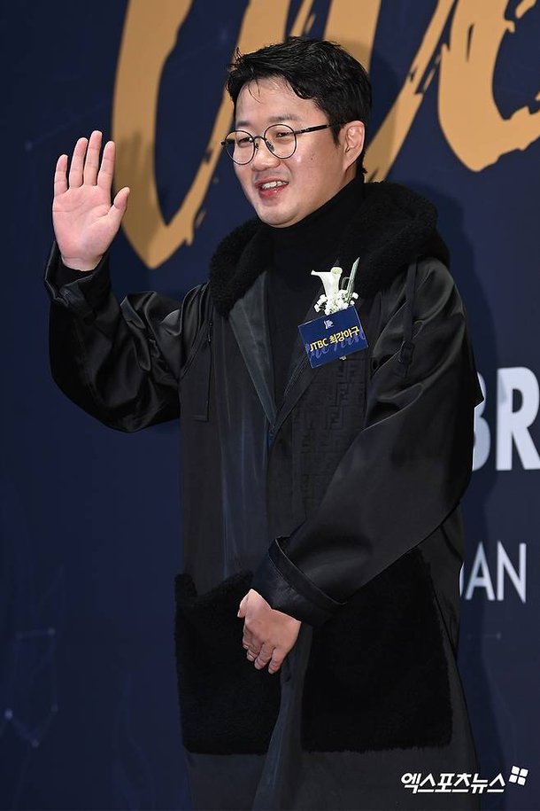 &apos;불꽃야구&apos;, 최악의 경우 &apos;채널 삭제&apos;…벌써 2회 저작권 위반 경고 [엑&apos;s 이슈]