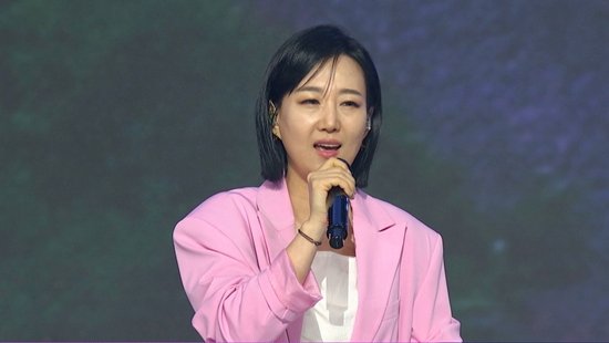 장윤정, 알고 보니 스타 작곡가…&apos;장공장장&apos; 부캐 탄생 비화 공개 (수밤)