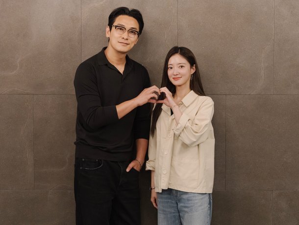 주지훈♥이세영, 10살 차 황제·노예라니 &apos;판타지의 정석&apos;…이미 짜증나 (재혼황후)[엑&apos;s 이슈]