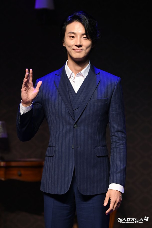 미운우리새끼 윤시윤 장면