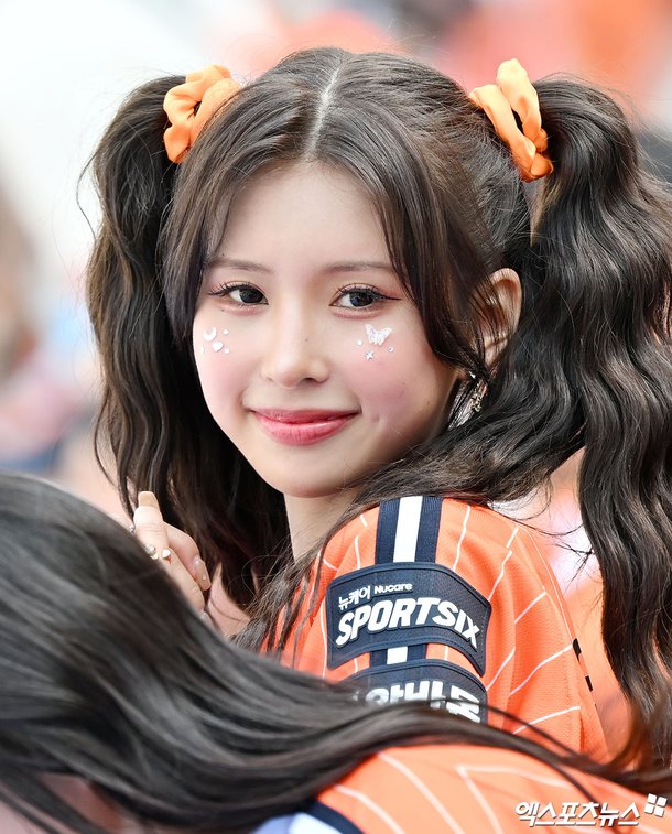 전은비 치어리더 현장 사진