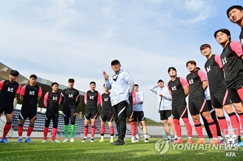 ë„ì¿„ ê°ˆ 18ëª… ê°€ë¦´ ë§ˆì§€ë§‰ ì‹œí—˜ëŒ€ ê¹€í•™ë²