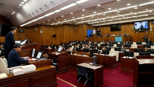 강원교육청 전자칠판 보급 무산…예산 155억원 전액 삭감
