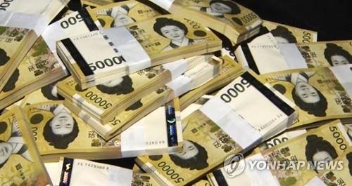 인천 길거리서 현금 10억 낚아챈 일당…하루만에 구속영장